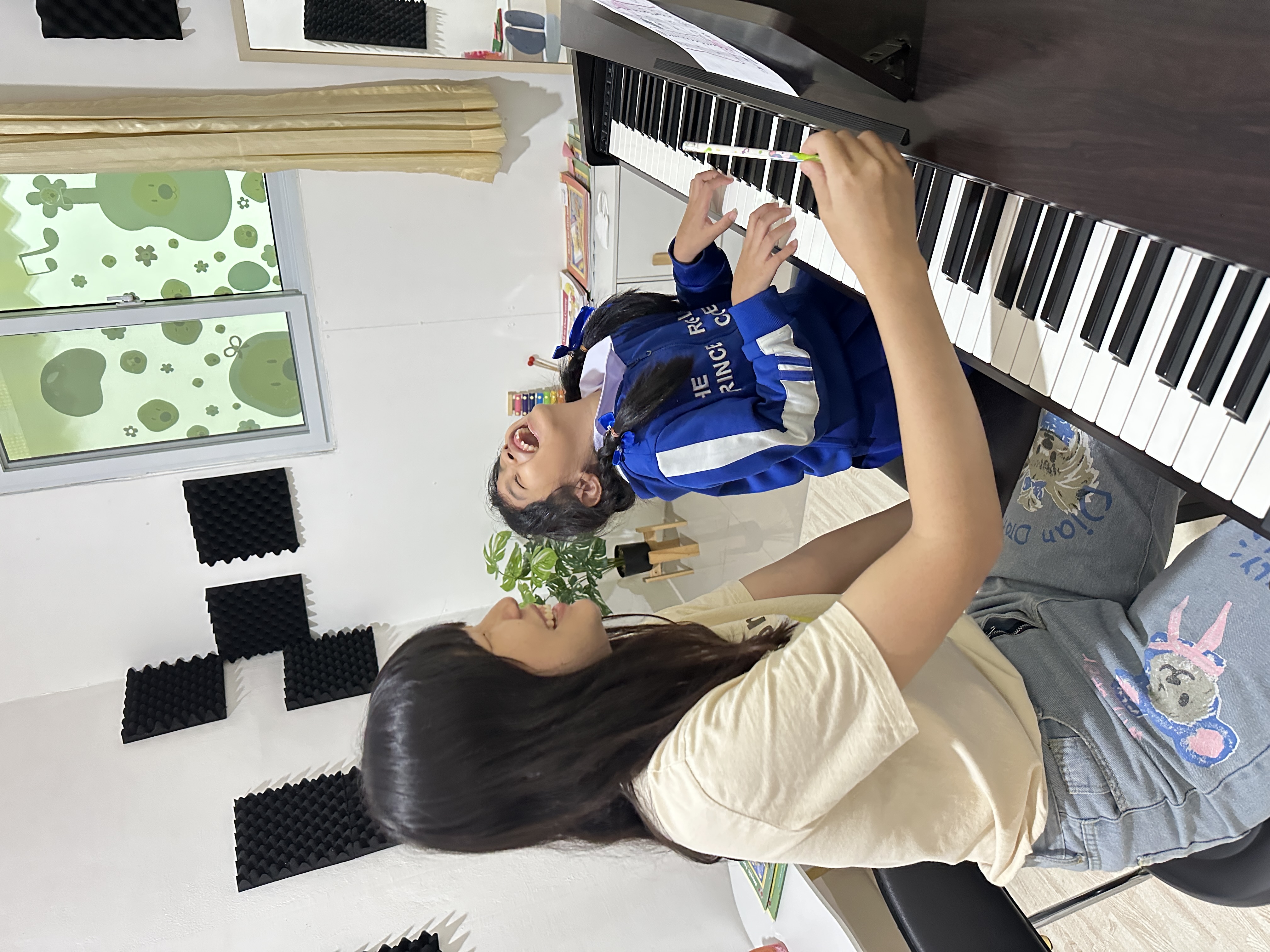 Piano class 15